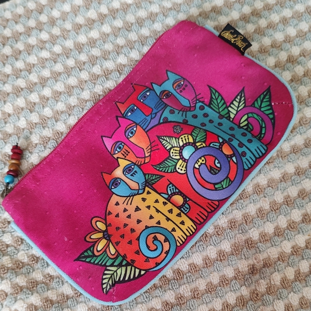 LAUREL BURCH small clutch make up bag in pink and blue.